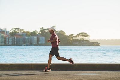 男性のウエストダイエット法！効果的な食事と運動の組み合わせを解説