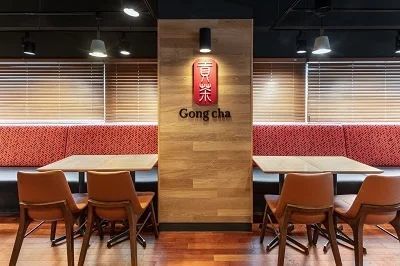 Gong cha史上、期間限定商品として最大ヒット「いちご杏仁 ミルクティー＆フローズン」発売からわずか1週間で、120,000杯突破！