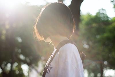 中性的な顔は異性からモテる？男女別の顔立ちの特徴をご紹介！