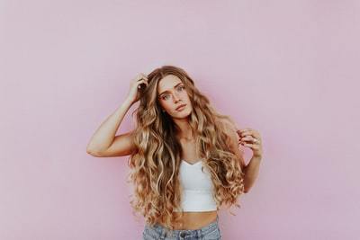 サイコパス女の特徴チェック！顔つきや振る舞い方の見分け方や対処法を徹底解説！