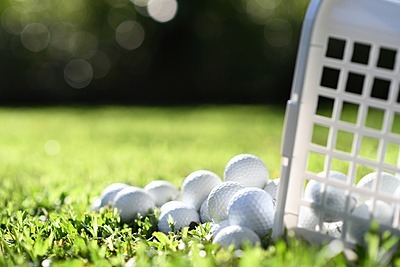 スコアアップに繋がる！ゴルフの素振りの練習方法を紹介！