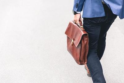 仕事ができない人の共通点・特徴とは?仕事ができない人の改善方法まで徹底解説!