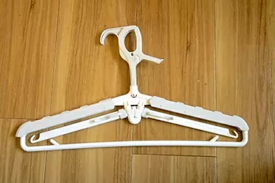 ニトリの「パーカーハンガー」で洗濯の悩みを解決! 2タイプの商品を使い比べ