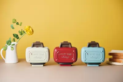 カワイイホットサンドが完成！　レコルト「プレスサンドメーカー ミニ」