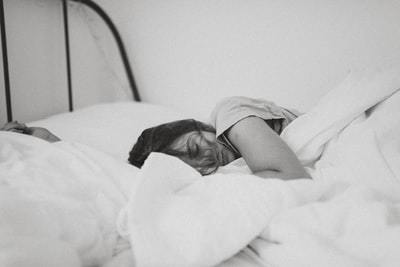 「仕事疲れた」は無意識のSOS?心と身体のリフレッシュ方法をご紹介!