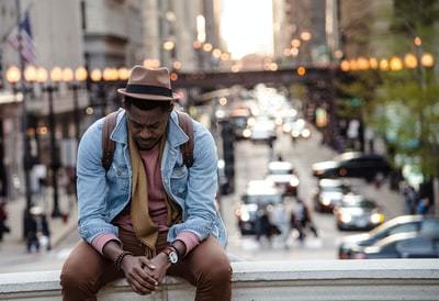 人といると疲れる・苦痛に感じる原因とは?ストレスなく人付き合いする方法を紹介