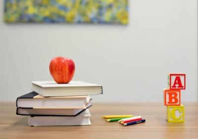 偽善者とは？意味やよくある特徴を解説！偽善者はなぜ嫌われる？