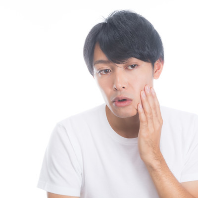 眉毛でかっこいいメンズに大変身!正しいメンズ眉毛の整え方を徹底解説!