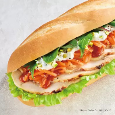 ドトールでてりやきチキンのミラノサンド登場、4月25日に発売