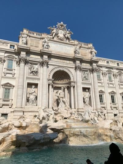 2度目のイタリアはローマ市内と郊外観光へ！カステルガン・ドルフォ、ティボリを訪れました♪