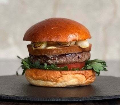 “和”をテーマにした新感覚バーガーが登場！ステーキレストラン「BLT STEAK GINZA」にて『バーガーウィーク2023』開催