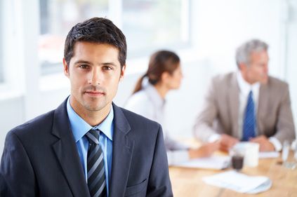 上から目線な人の特徴・性格とは？上手な対処法を徹底解説！