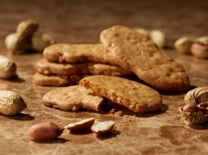 いちごと国産ピーナッツの出会いの春。Doré（ドレ）より「ドレ・いちごサンデー」が新発売
