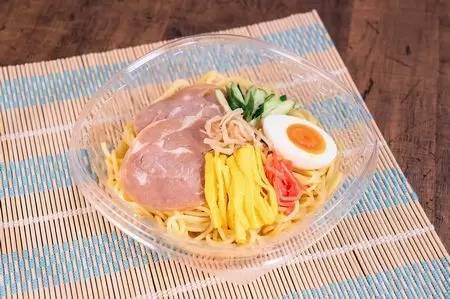 ファミマが冷し麺を「全麺一新」！ さっぽろ純連な登場