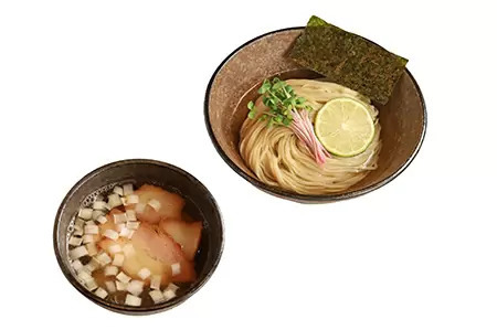 JR尼崎駅にラーメン店「メンヤニューオルド」オープン！ メインは鶏×水の清湯スープ