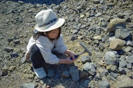 夏休みは熊本・天草市の離島で、ほぼ100％見つかる「化石収集体験」