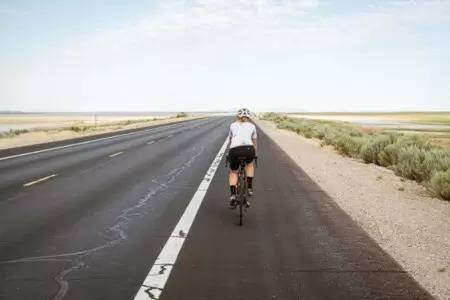 おしゃれな自転車用ヘルメットはどれ？ おすすめ商品三つを紹介！