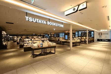 丸ビル3・4階に「TSUTAYA BOOKSTORE MARUNOUCHI」オープン、東京駅を一望できる！