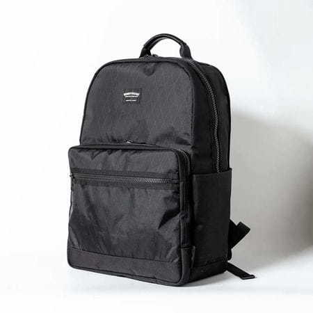 軽量で防水もばっちり!WONDER BAGGAGEの人気モデルから、高機能生地X-pacを使用した新モデルが登場