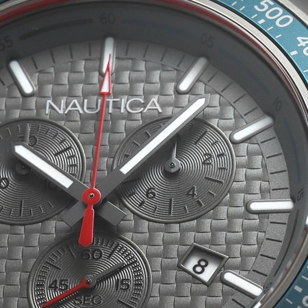 遊び心も捨てたくない!NAUTICAから、クールな印象の新モデル『OCEAN BEACH』登場