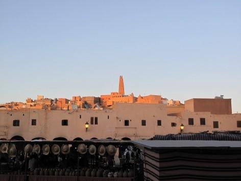 【アルジェリアその④】近代建築の巨匠に影響を与えた、中世イスラム教の村「ムザブ」へ