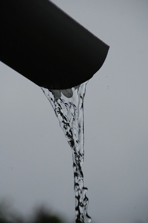 雨樋とは？基礎知識から壊れた時の修理方法まで詳しく解説！