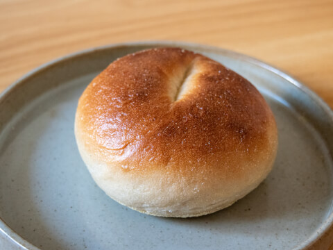行列ができる人気パン屋「ブラフベーカリー」のおすすめパンを紹介！