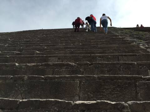 【メキシコ観光】世界遺産「テオティワカン遺跡」の見どころを解説