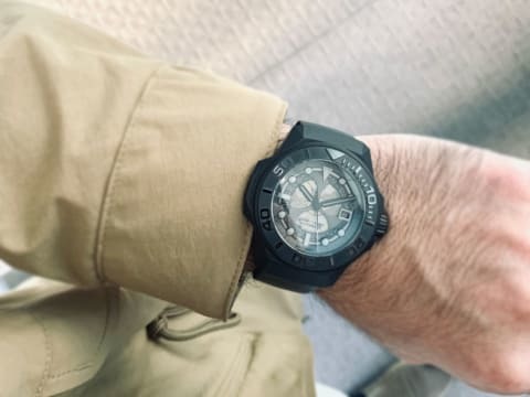 【価格破壊ウオッチを実機レビュー】10万円台でフォージドカーボン 採用、アンダーン(UNDONE)の限定モデルに注目