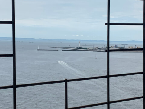 横浜ベイブリッジとは？リニューアルされた「スカイウォーク」の魅力を徹底解説！横浜港のパノラマを満喫しよう♪