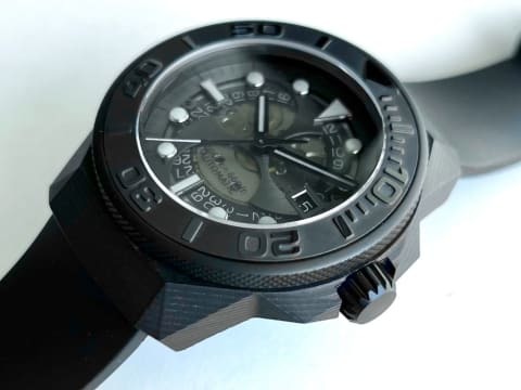 【価格破壊ウオッチを実機レビュー】10万円台でフォージドカーボン 採用、アンダーン(UNDONE)の限定モデルに注目