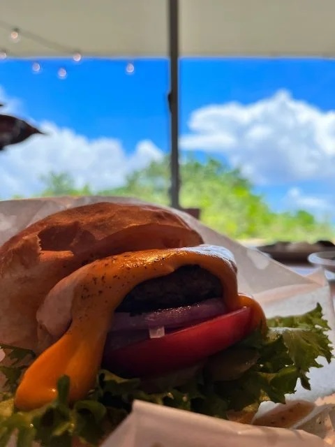 <沖縄・宮古島市伊良部島>にオープン|リゾートレストラン「Island Dining SLOW」
