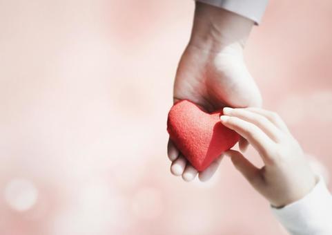 毒親とは?毒親育ち女性の特徴|恋愛がうまくいかない?幸せな恋愛をする方法