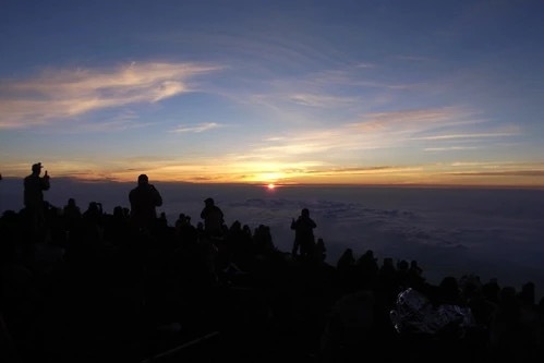 初めての富士山登山入門ガイド！レベル別のおすすめルートや初心者の注意点を解説！