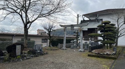 【球磨郡あさぎり町】喫煙者必見！？“煙草神社”を発見したので行ってきたら目の前に衝撃の光景が…