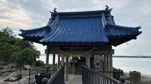 【八代市】水の上に神社！球磨川と八代海の間にある水島を守護する神秘的な龍神社