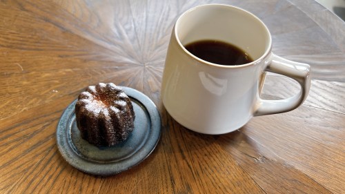 【熊本市中央区】カヌレとコーヒーと。。Layers coffeeでほっと一息