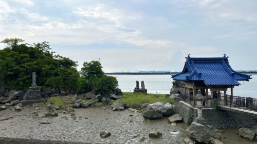 【八代市】水の上に神社！球磨川と八代海の間にある水島を守護する神秘的な龍神社