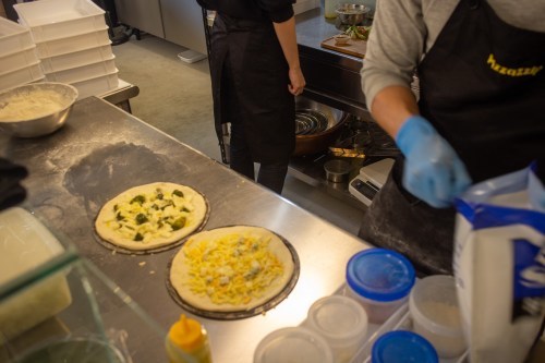 【熊本市中央区】九品寺交差点すぐそばの「Pizzazzip」お手頃価格の美味しいピザを堪能!