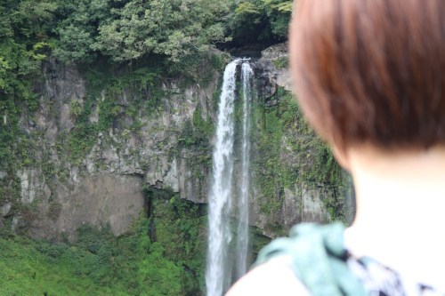 唯一無二の姿で見るものを黙らせる、そんなあなたのような人になりたい～上益城郡山都町城原　五老ヶ滝～