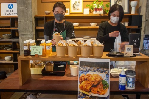 【天草市】朝ごはんから絵付けまで！毎月第4日曜日に行われる「まるおの朝市」はまるでテーマパーク！