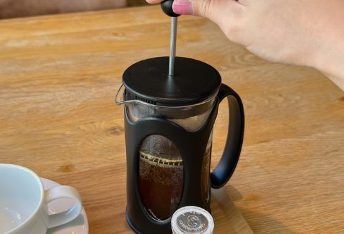 【熊本市東区】メニューが毎月変わる！FLAT CAFEのフレンチプレスコーヒーと季節毎のパフェ！