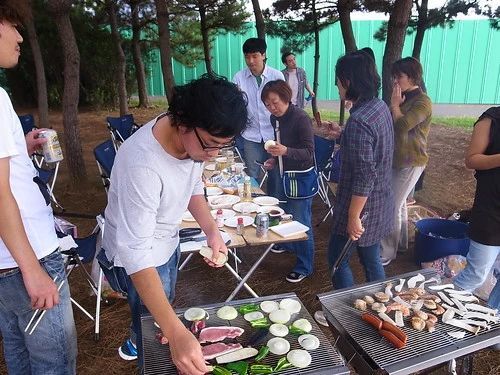 【東京】篠崎公園のバーベキュー情報ガイド。レンタルを活用すれば手ぶらで楽しめる！