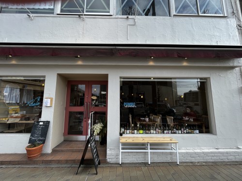熊本市中央区国府にあるPOMBOのお洒落なモーニングで素敵な1日の始まりを!