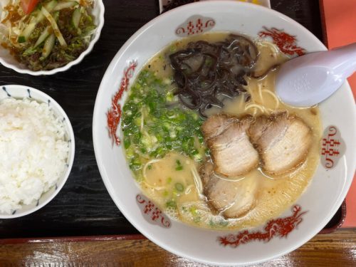 【熊本市東区】老舗『さかえラーメン』で神コスパ『ラーメン定食』を食べてきた！