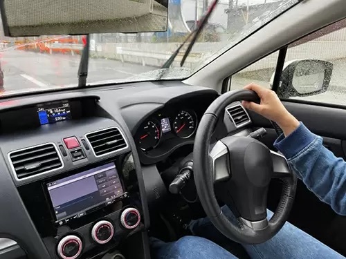 快適な運転にオススメの「花粉対策」! 用意したいグッズ5選