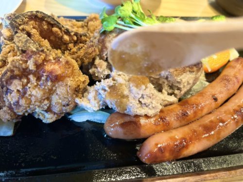 【玉名市天水町】「ぎゅう黒庭」のほろっと柔らかい牛100％ハンバーグに大興奮！繊細な肉の感触をお箸で感じながら舌つづみ！