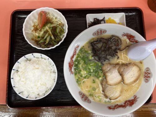 【熊本市東区】老舗『さかえラーメン』で神コスパ『ラーメン定食』を食べてきた！