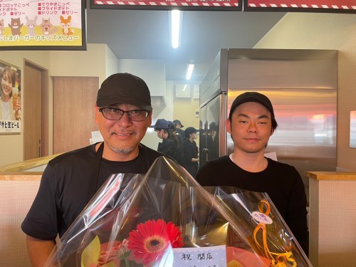 【熊本市北区】激甘玉ねぎが決め手!「淡路島バーガー 熊本植木店」が3月28日オープン!