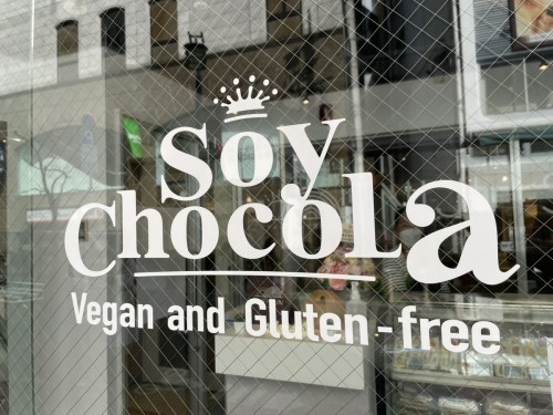 【開店情報!】フルーツサンドの「NIJI-SUN」とソイスイーツの「Soy Chocola」が熊本初上陸!